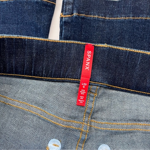 Spanx Flare Jeans Large NEW - Picture 3 of 4